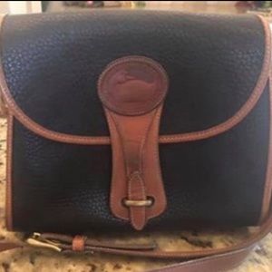 Dooney & Bourke purse